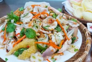 gỏi gà măng cụt